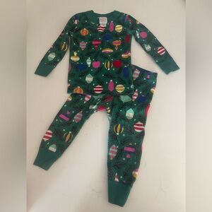 Hanna Andersson Green Holiday Ornament Pajama Set